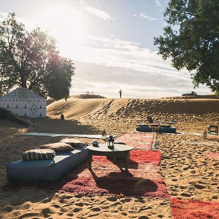 Отель Prestigious Camp Мерзуга Экстерьер фото